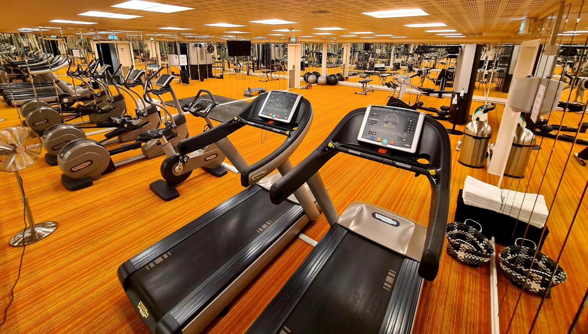 Hotel Hans Egede Nuuk Ngoại thất bức ảnh